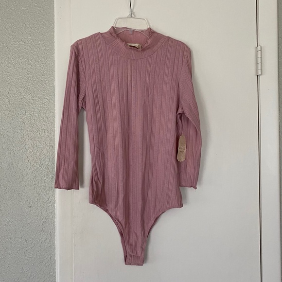Altar’d State Pink Bodysuit NWT Medium - Picture 9 of 11